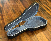 Load image into Gallery viewer, Hiscox LITEFLITE Pro II Classical Guitar Case
