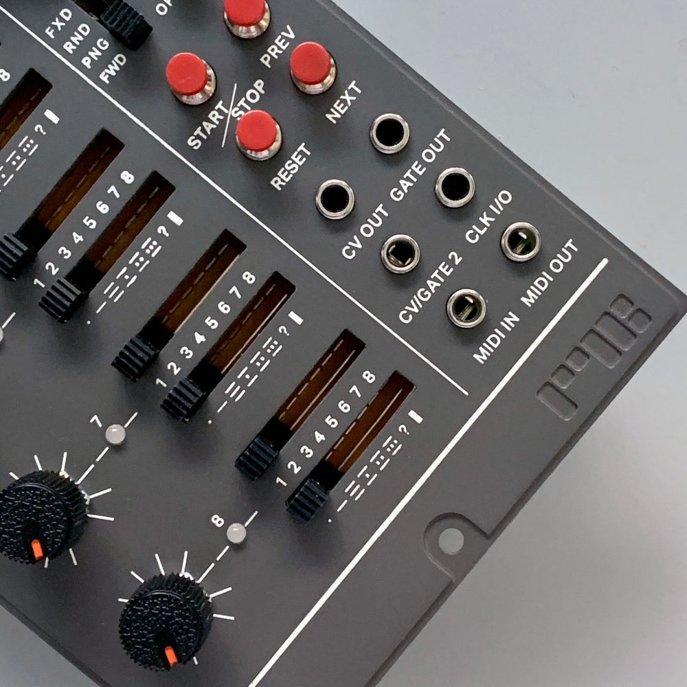 鍵盤楽器 RYK Modular - M185 Sequencer RYK Modular M185 Sequencer— Clockface Modular