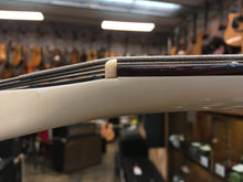 Load image into Gallery viewer, Orville by Gibson Thunderbird Bass
