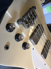 Load image into Gallery viewer, Orville by Gibson Thunderbird Bass
