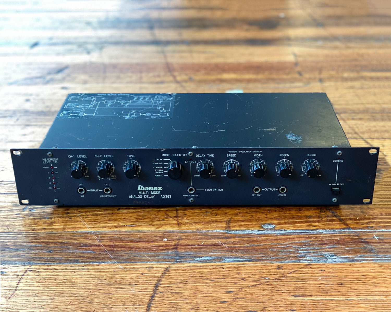 Ibanez ad202 on sale