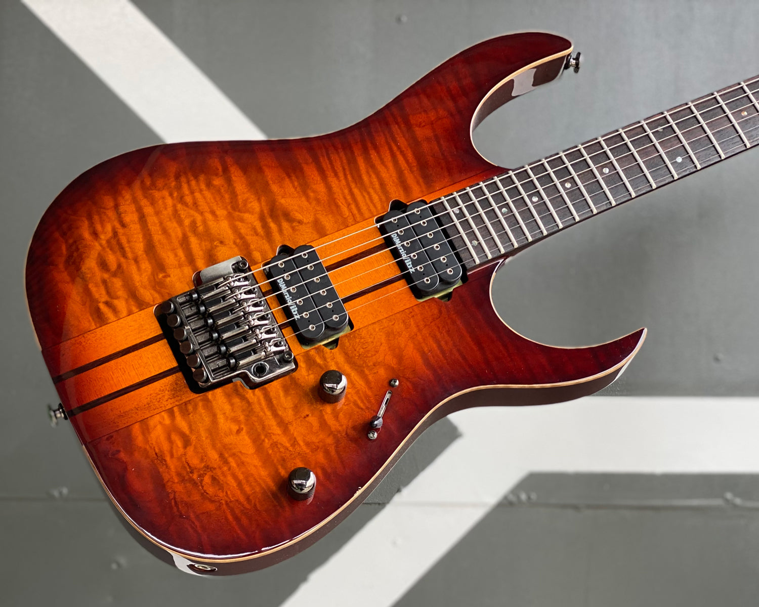 Ibanez Prestige RGT320Q Team J Craft Neck Thru Quilt Top - Made in