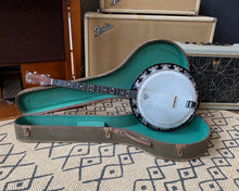 Load image into Gallery viewer, John Grey &amp; Sons Tenor 4 String Banjo

