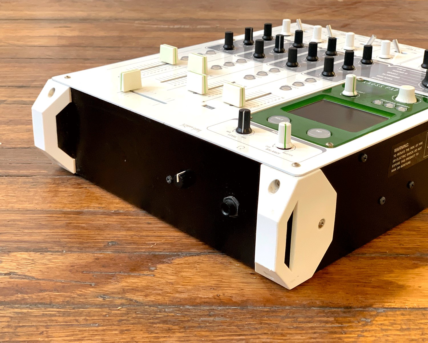 Korg KM-402 4-Channel Mixer with Integrated KAOSS Pad