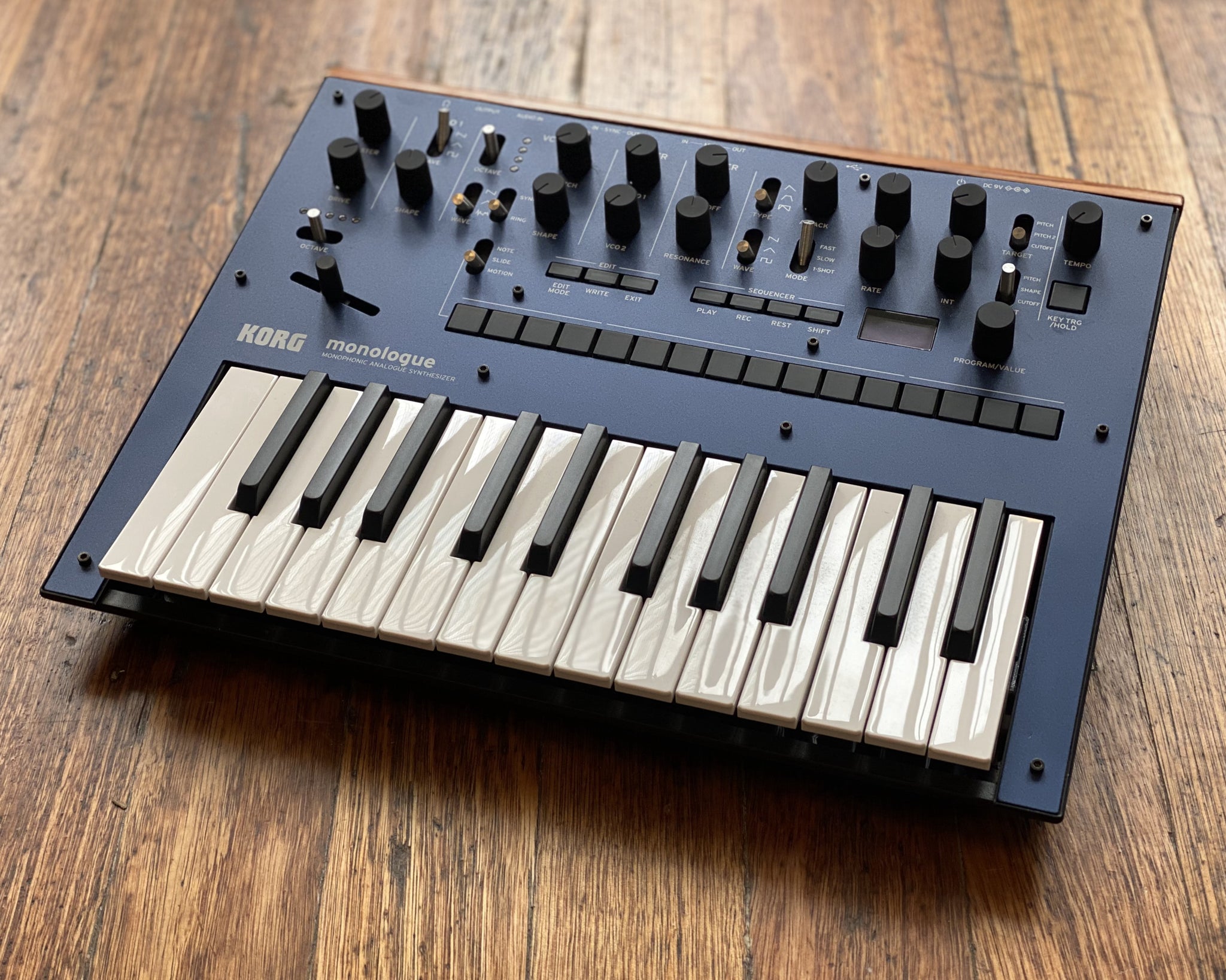 KORG Monologue BLUE – Found Sound