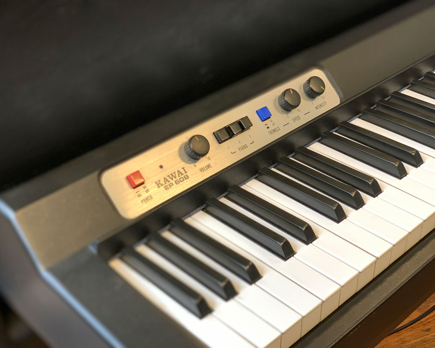 82 Kawai EP 608 Electric Piano Found Sound