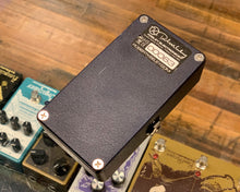 Load image into Gallery viewer, &#39;18 Keeley Electronics Custom Shop Retro Super - Germanium Phat Mod

