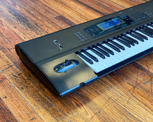 Load image into Gallery viewer, Korg 01/W
