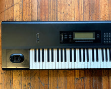 Load image into Gallery viewer, &#39;89 Korg T2 Music Workstation
