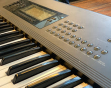 Load image into Gallery viewer, &#39;89 Korg T2 Music Workstation
