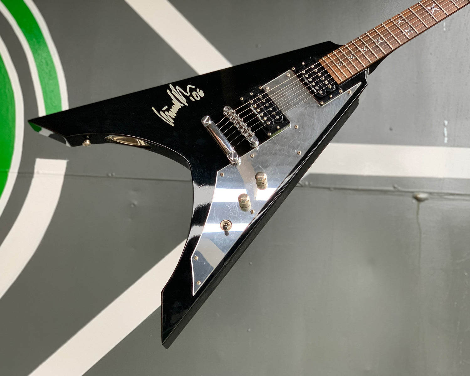Esp ltd ninja hotsell 600