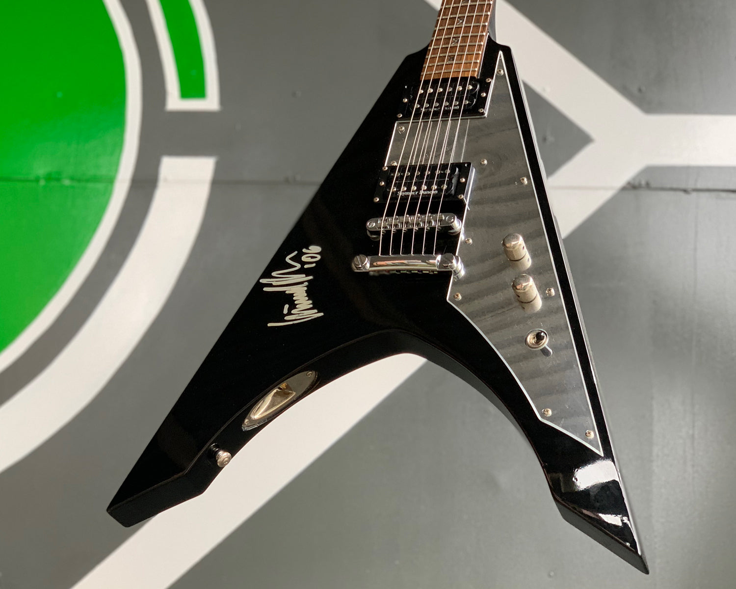 Esp ltd ninja hotsell 600