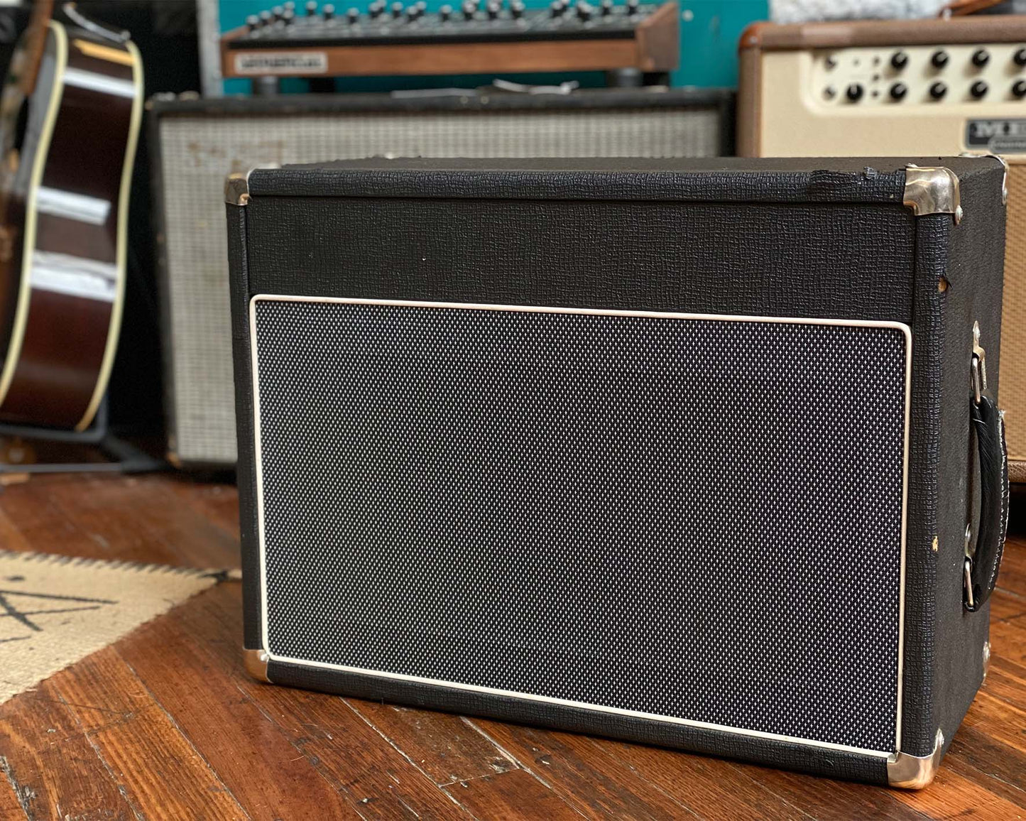 Laney GS210VE 70 Watt 2x10" 8Ω Speaker Enclosure
