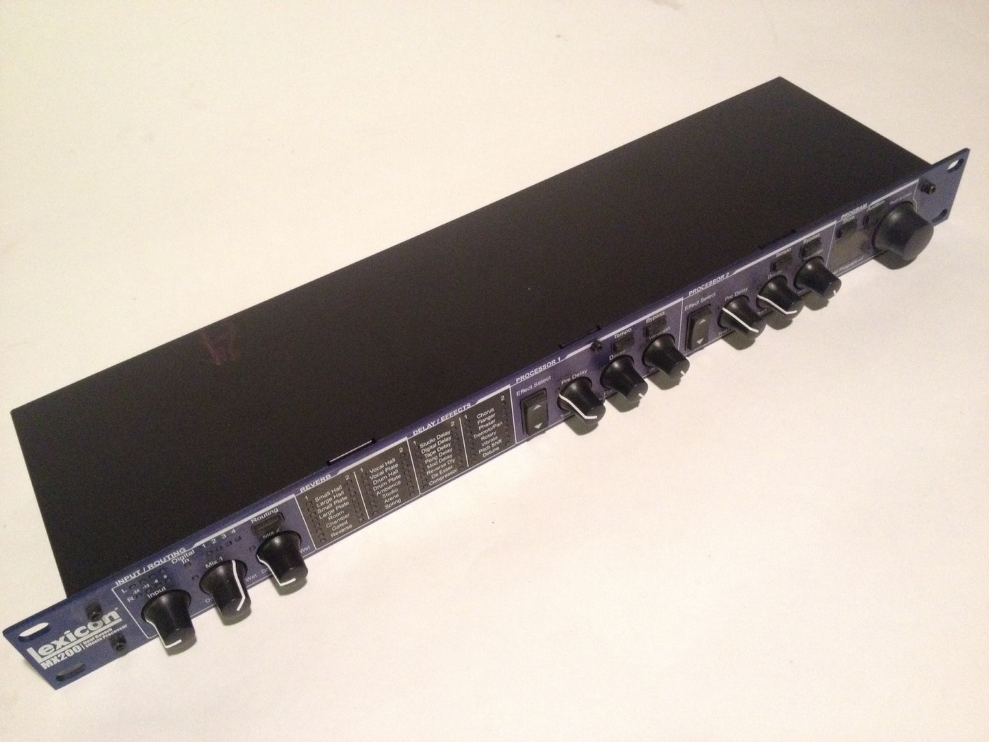 Lexicon MX200