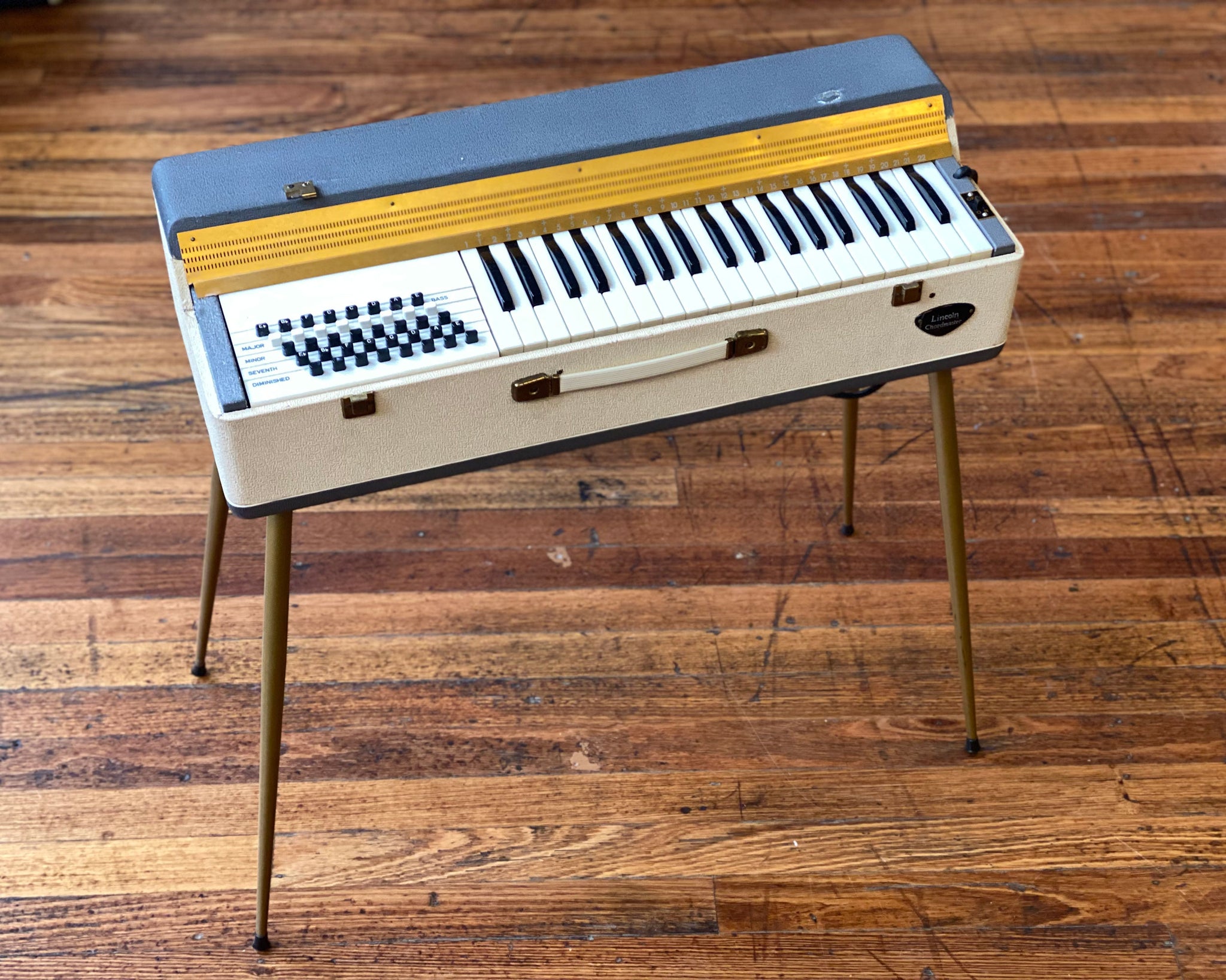 Lincoln Chordmaster Reed Organ Found Sound