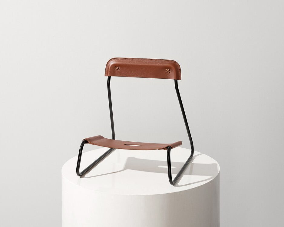 MINIM Sling Guitar Stand Tan Leather/Black Frame