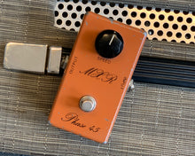 Load image into Gallery viewer, Vintage 1975 MXR Phase 45
