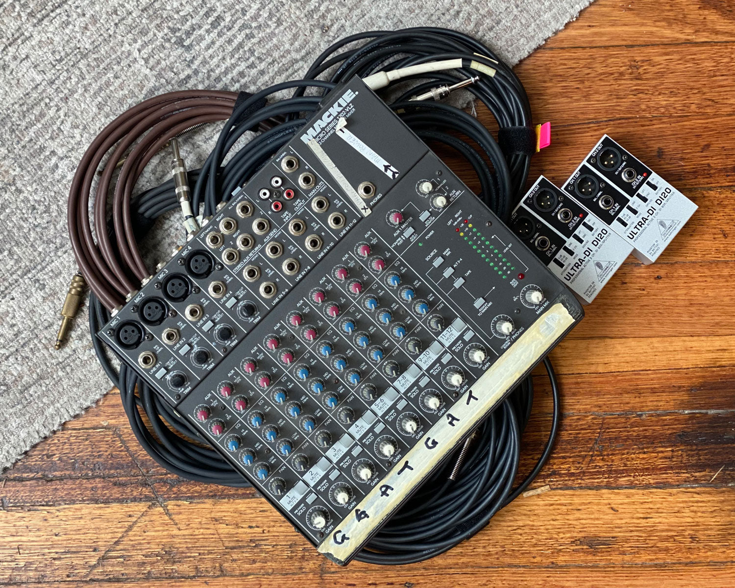 MACKIE 1202 VLZ PRO アナログミキサー