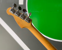 Load image into Gallery viewer, Maton B-250 Goldline Bass - #001 of 66 made - Prototype w/ OHSC
