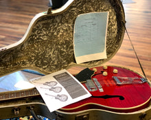 Load image into Gallery viewer, &#39;62 Maton EG 240 Supreme w/ OHSC &amp; Paperwork
