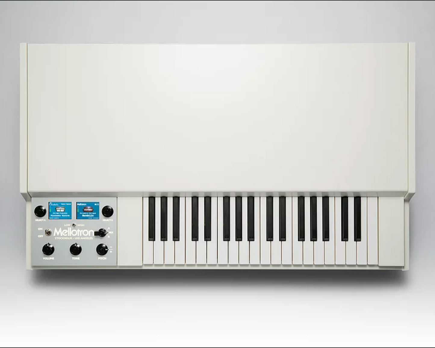 Mellotron M4000D Digital Mellotron