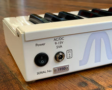 Load image into Gallery viewer, Mellotron M4000D Micro
