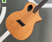 Load image into Gallery viewer, Michael Kelly MK Forte Port w/ pickup
