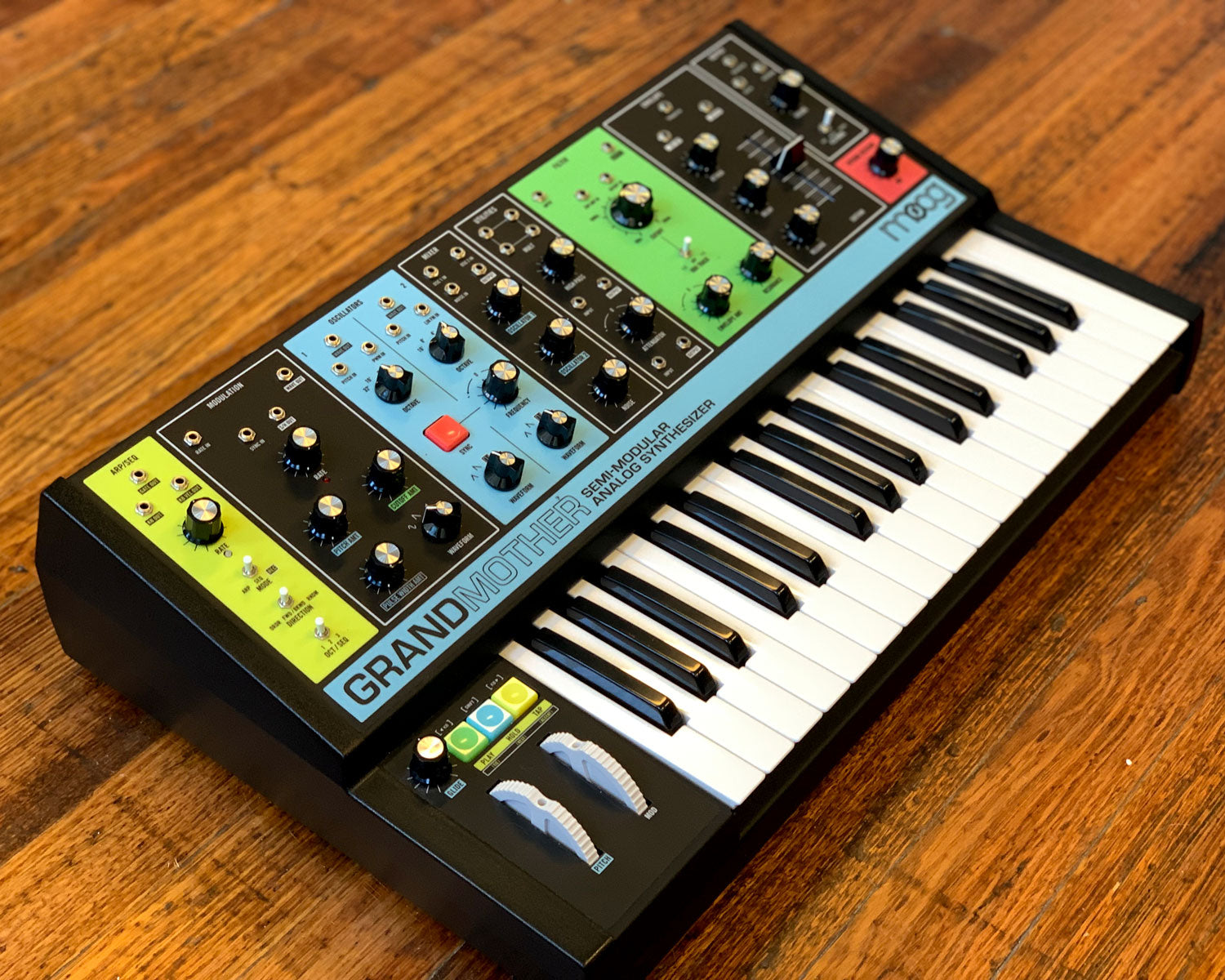 Moog grandmother new arrivals stand