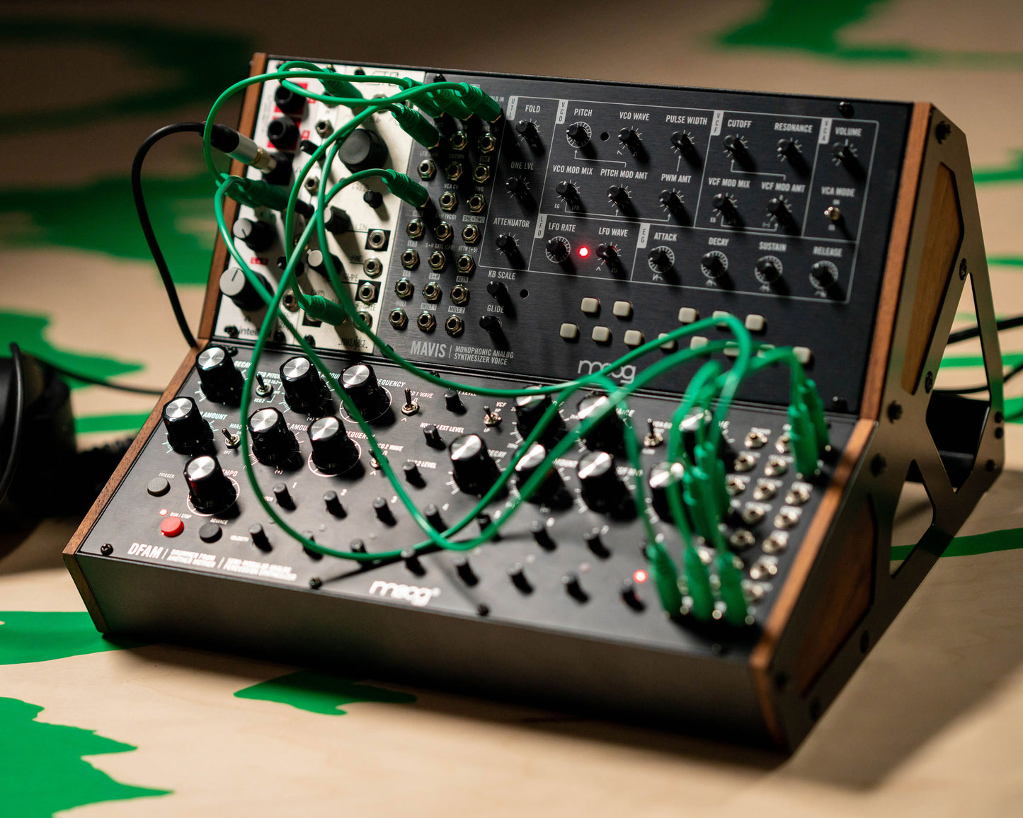 Moog Mavis DiY Semi-Modular Analogue Synthesizer