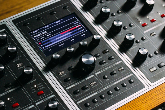 Moog ONE 16 Voice Tri-Timbral Polyphonic Analogue Synthesizer