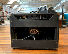 Load image into Gallery viewer, Music Man 112RD Sixty Five
