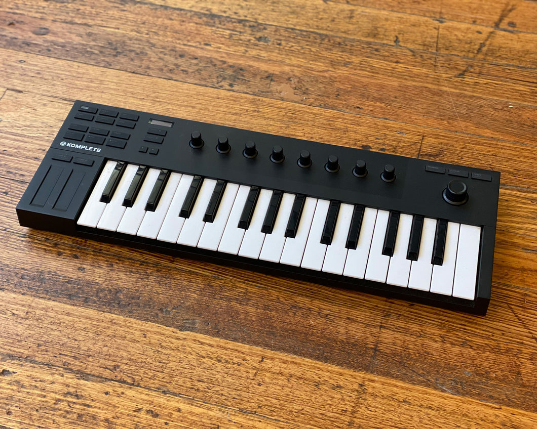Native Instruments Komplete Kontrol M32