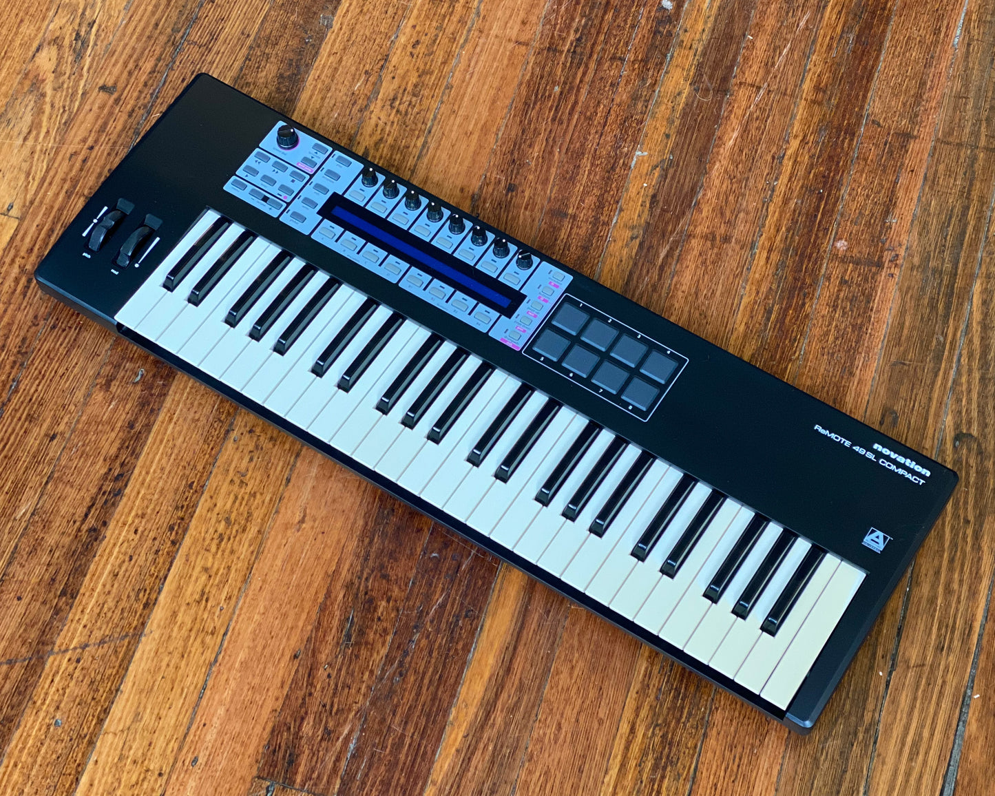 Novation ReMOTE 49 SL