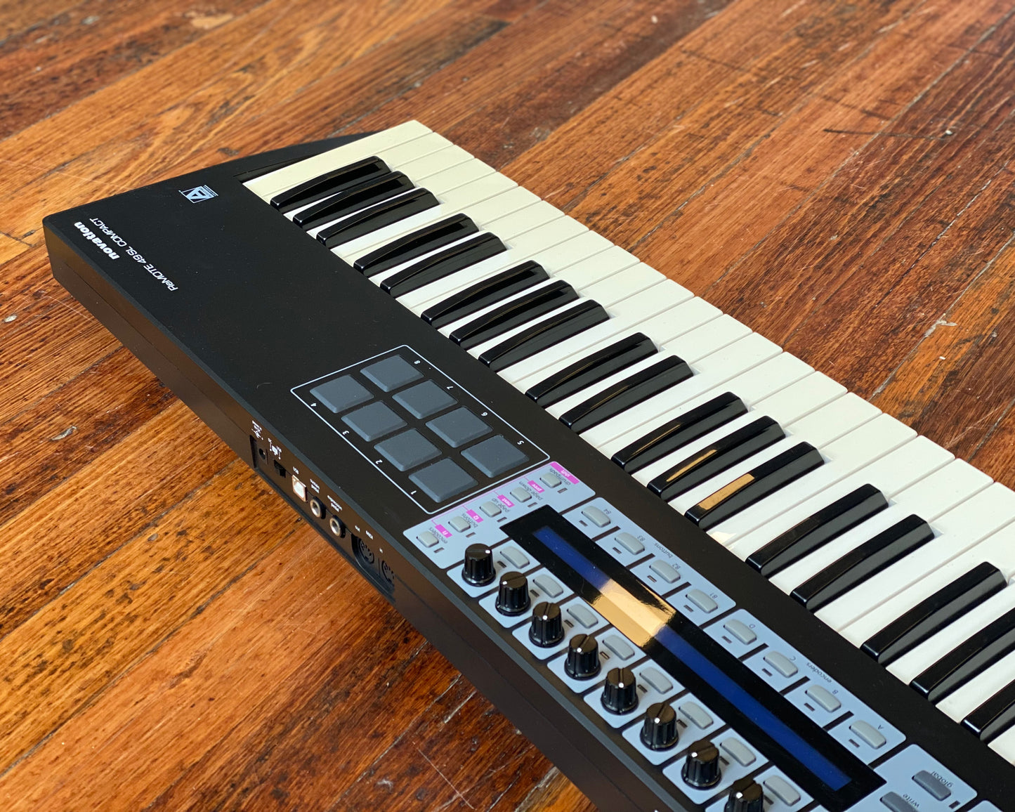Novation ReMOTE 49 SL