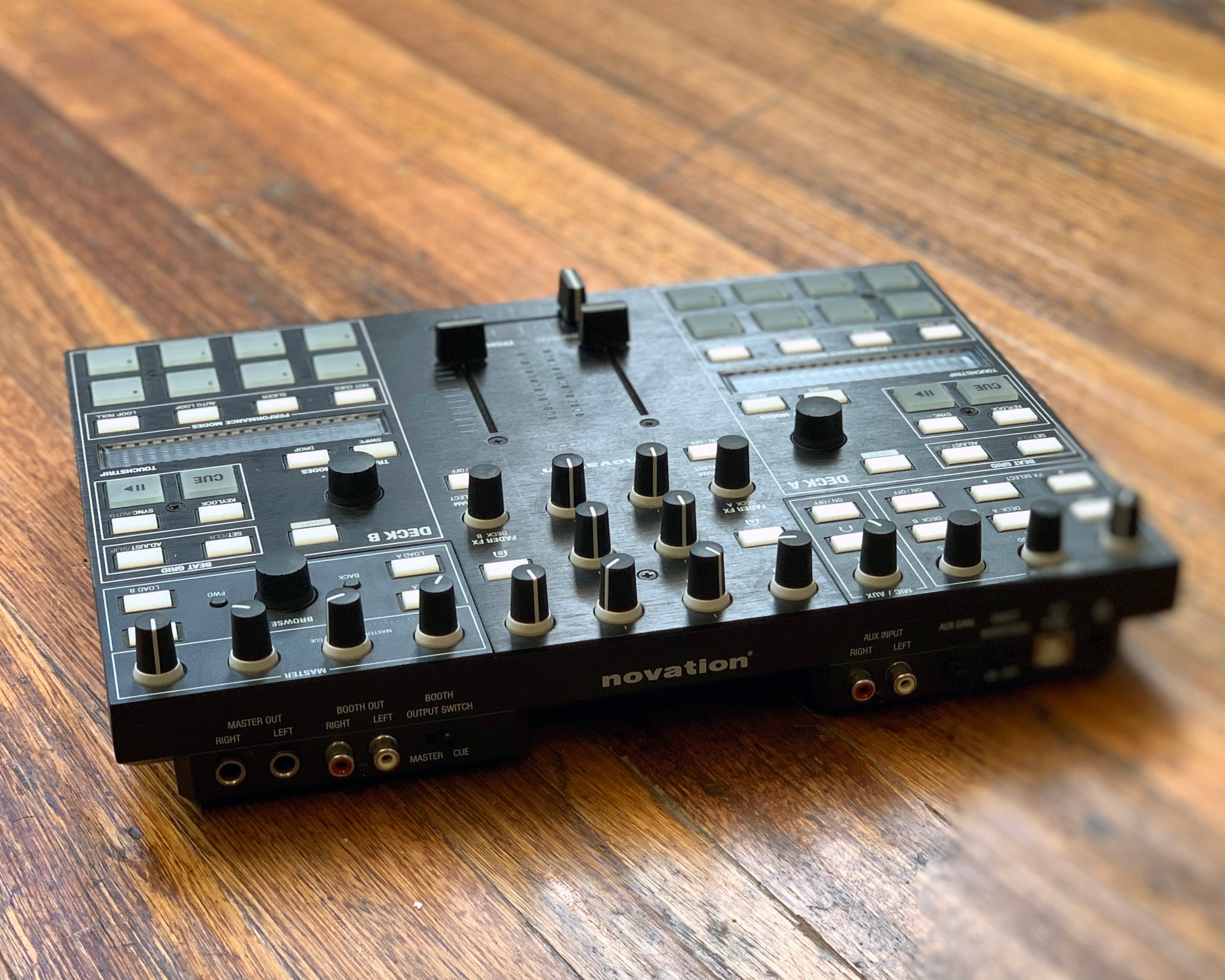 Novation Twitch Serato Controller – Found Sound