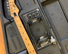 Load image into Gallery viewer, &#39;81 Peavey T-15 - Short Scale w/ Amp-in-Case 🇺🇸
