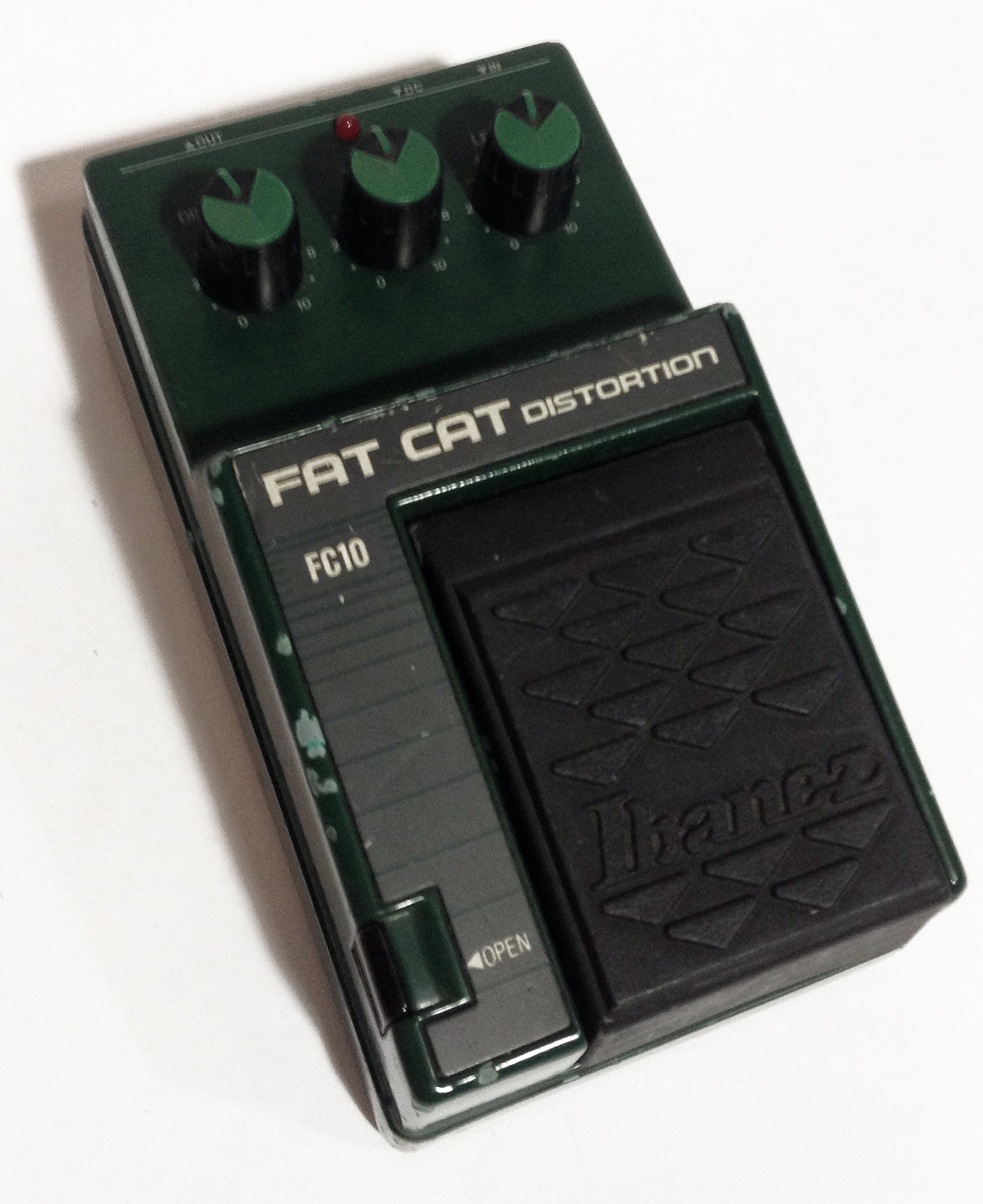 Ibanez FC10 Fat Cat Distortion – Found Sound