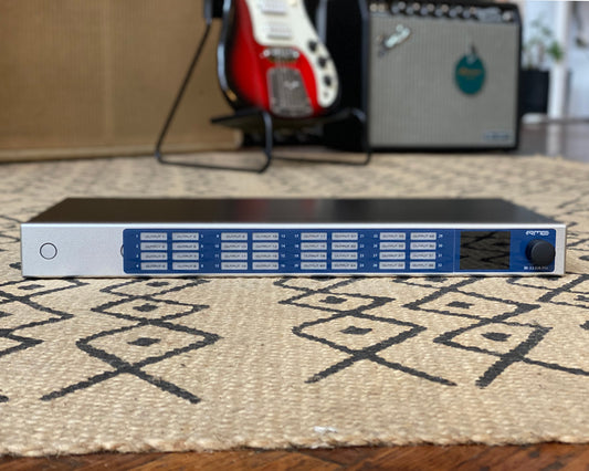 RME M-32 DA Pro 32-Channel 192 kHz DA Converter with MADI and AVB