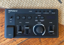 Load image into Gallery viewer, Roland E-4 Voice Tweaker
