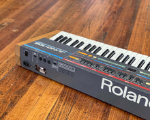 Load image into Gallery viewer, Roland Juno 106 Polyphonic Analogue Synthesizer
