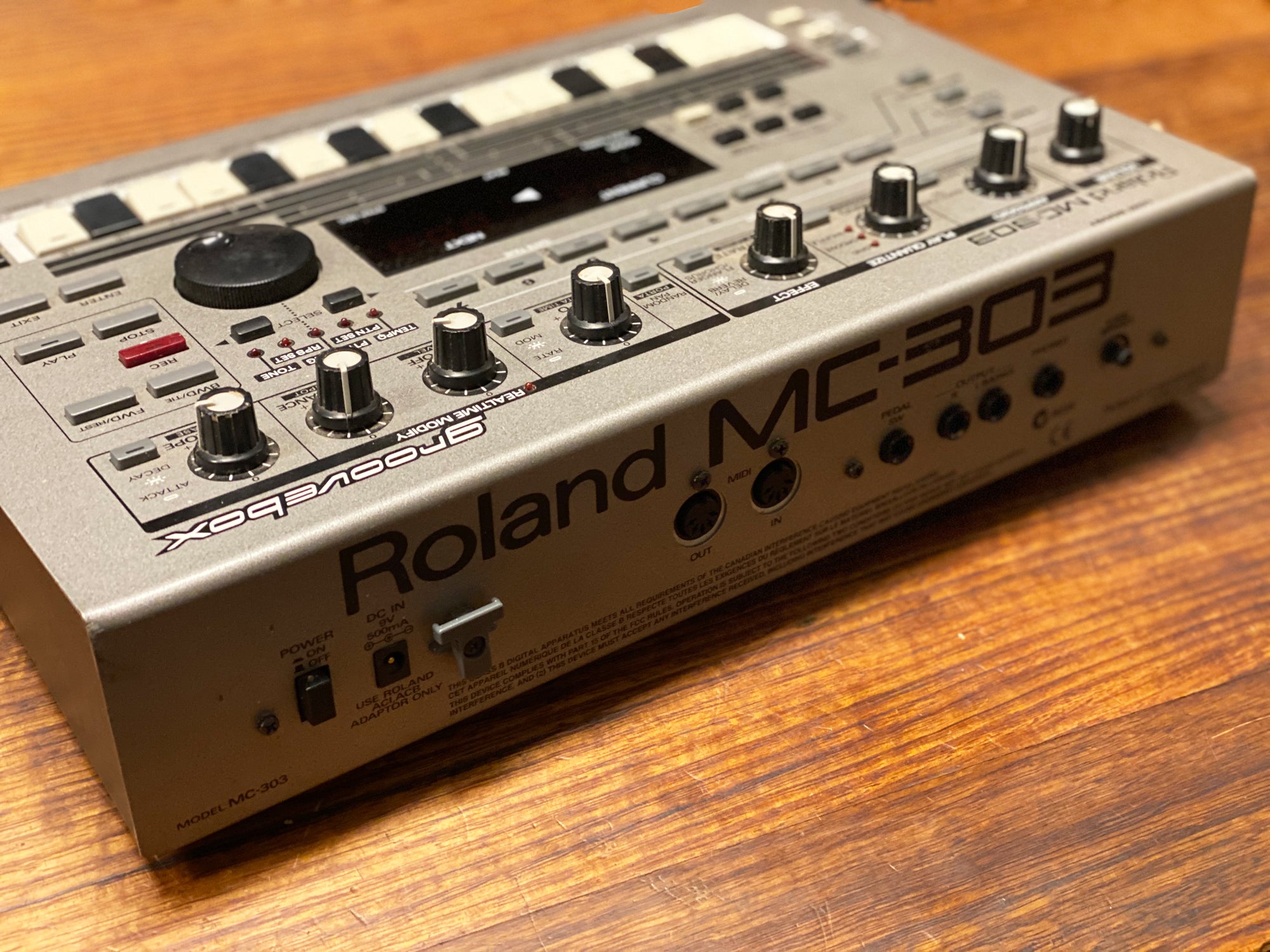Roland MC-303 – Found Sound Roland MC-303 – Found Sound