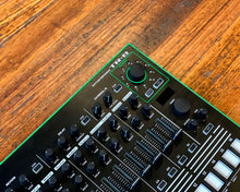 Load image into Gallery viewer, Roland AIRA TR-8 Rhythm Performer

