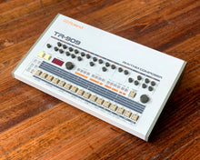 Load image into Gallery viewer, Roland TR-909 Rhythm Composer
