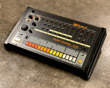 Load image into Gallery viewer, Roland TR-808 Rhythm Composer

