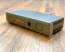 Load image into Gallery viewer, Samson Servo-240
