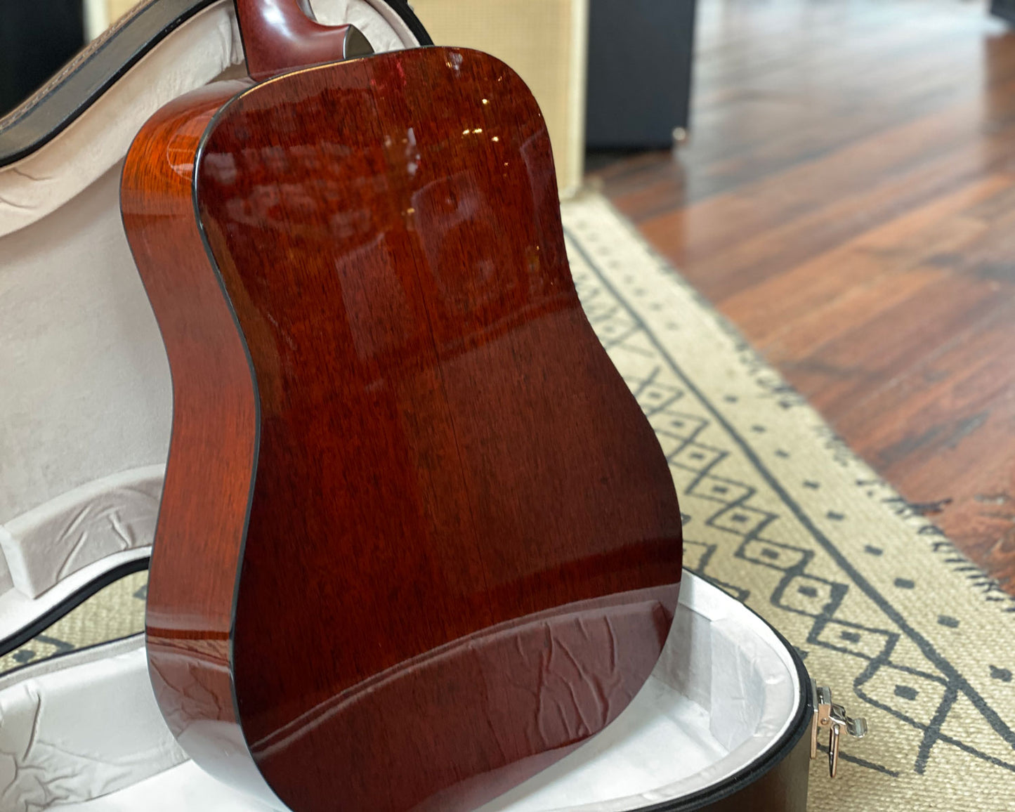 Santa Cruz D Pre-War Dreadnought Acoustic w/OHSC