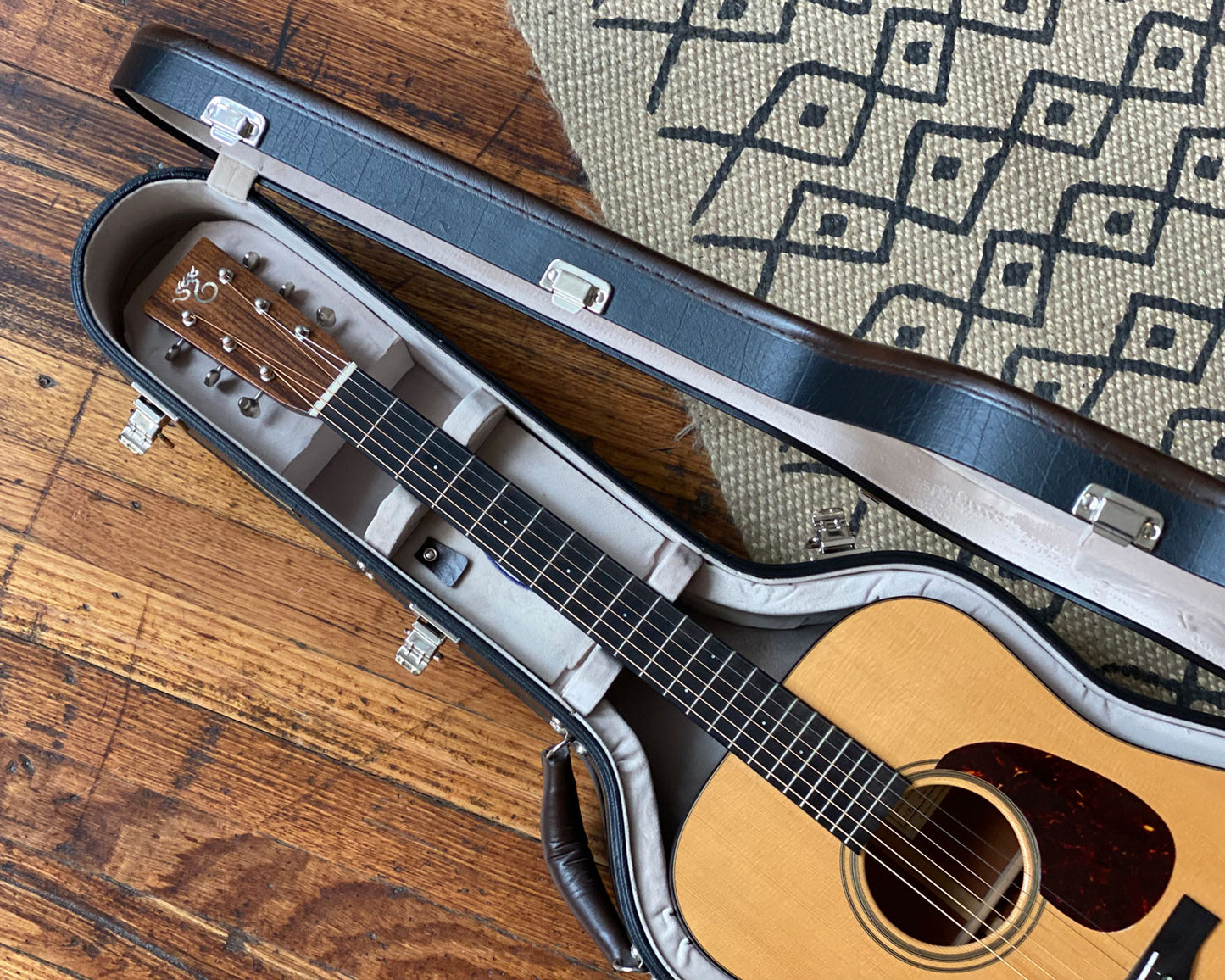 Santa Cruz D Pre-War Dreadnought Acoustic w/OHSC
