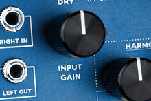 Load image into Gallery viewer, Strymon StarLab Singular Modular Reverb
