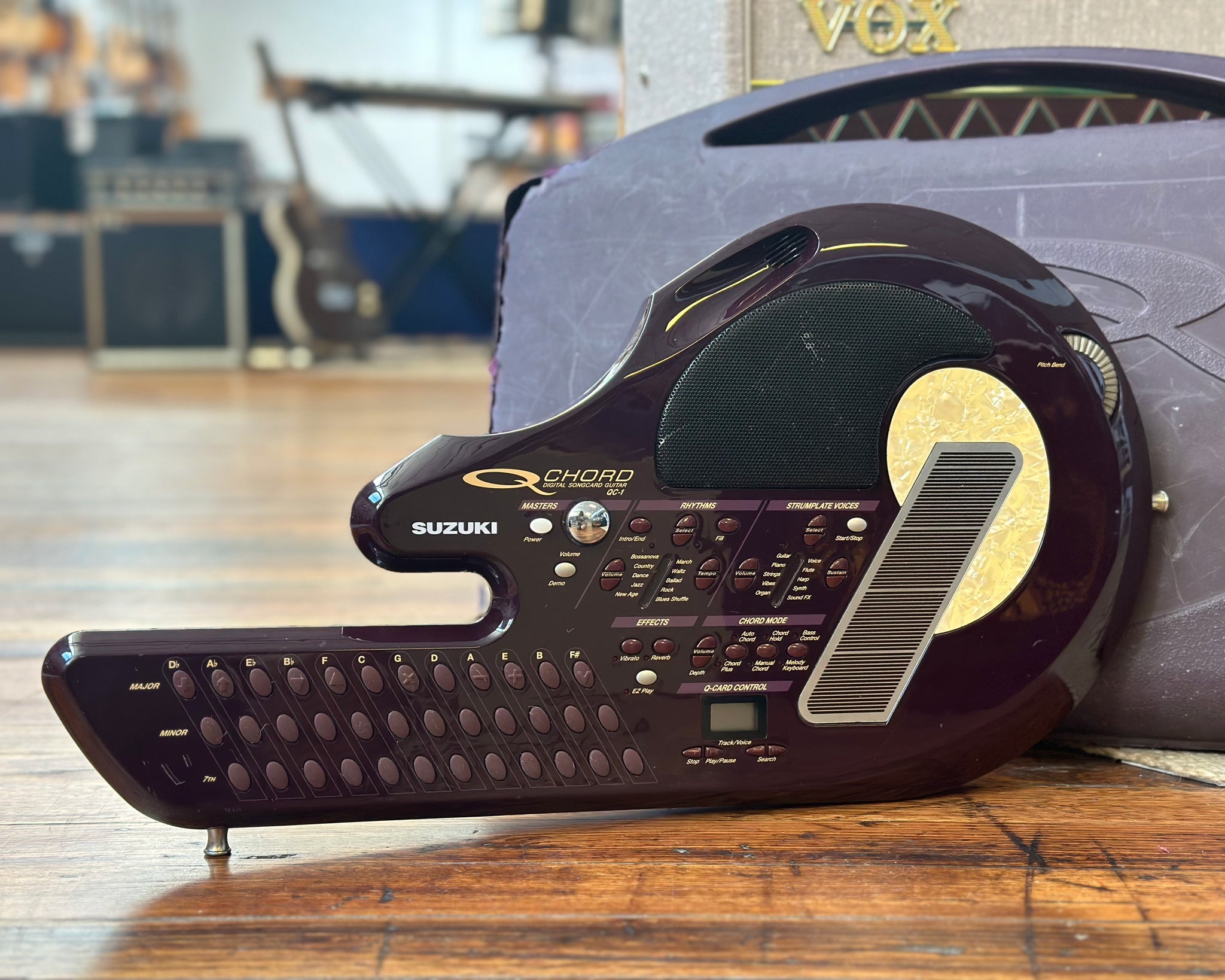 Suzuki QC-1 QChord – Found Sound