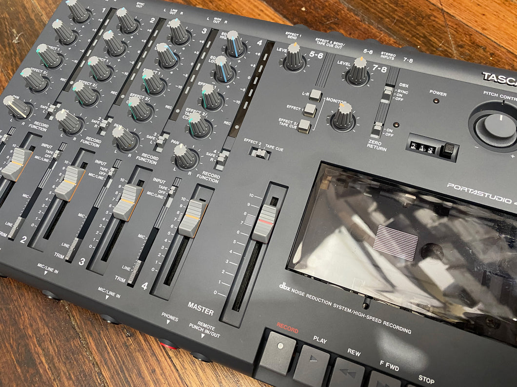 Tascam Portastudio 414